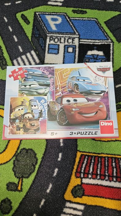 Puzzle Disney cars pt copii 5 ani +