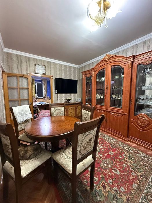 Срочно!Продаётся 2х комнатная Юнусабад 15 Метро Туркестан Ипотека есть