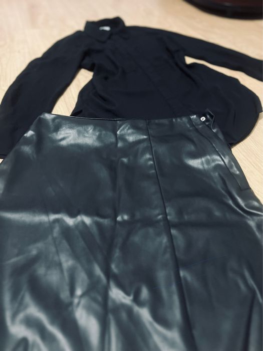 Fusta piele H&M si camasa neagra Primark