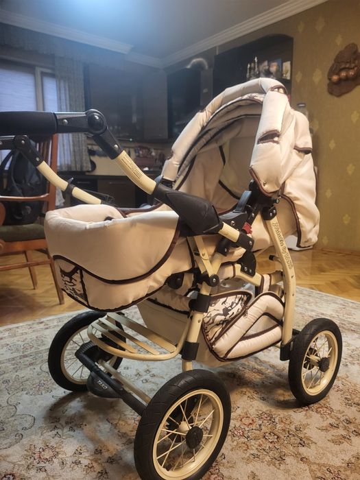 Продам детскую каляску