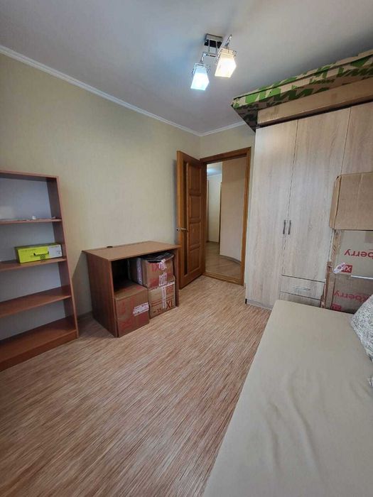 Продам 3 комн. квартиру в г. Уральск