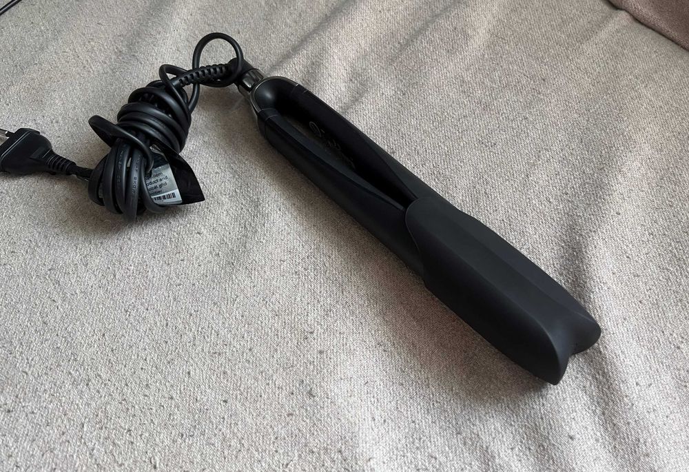 Placa de par profesională GHD Platinum S8T261 neagră defecta