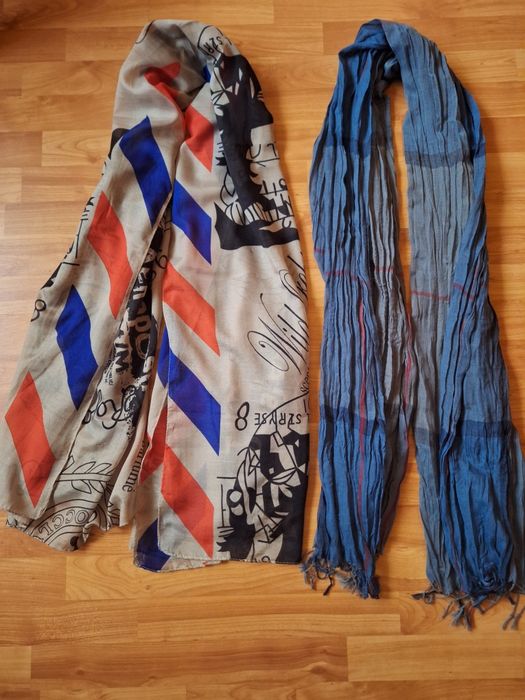 Esarfe si saluri de dama/bărbati