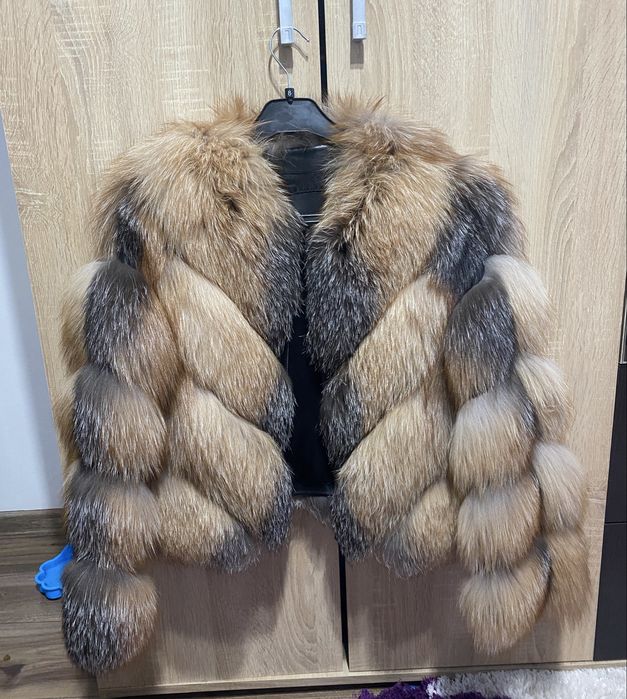Haină de lux scurtă din Blană Naturală (Vulpe) și Piele Naturală – Mărimea 2XL (Stare Impecabilă)