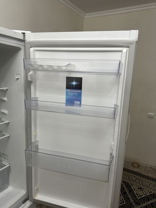 Холодильник Beko