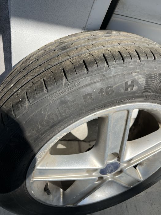 Гуми с джанти (ford focus)