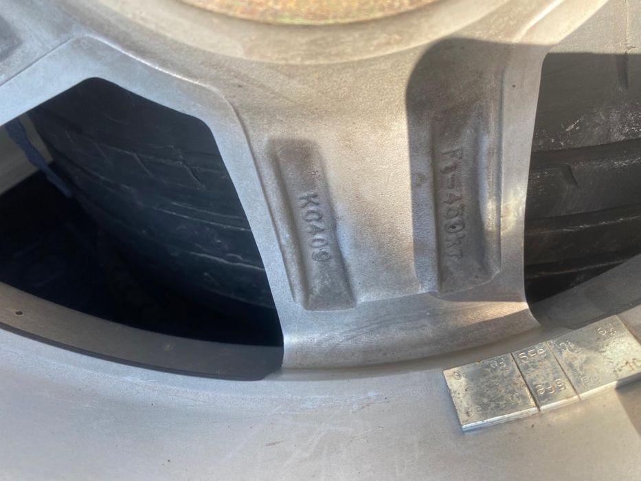 Продам диски с шинами