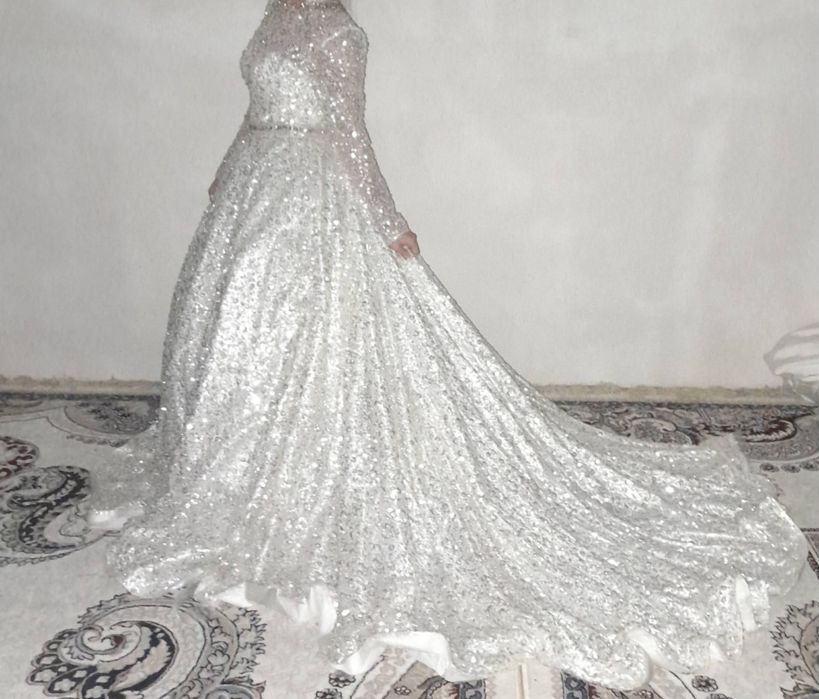 Kelin koylak 1 marta kiyilgan