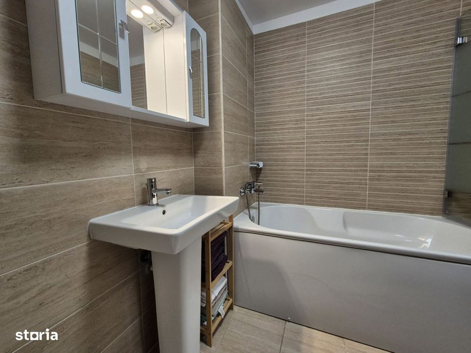 Studio Moghioros Residence