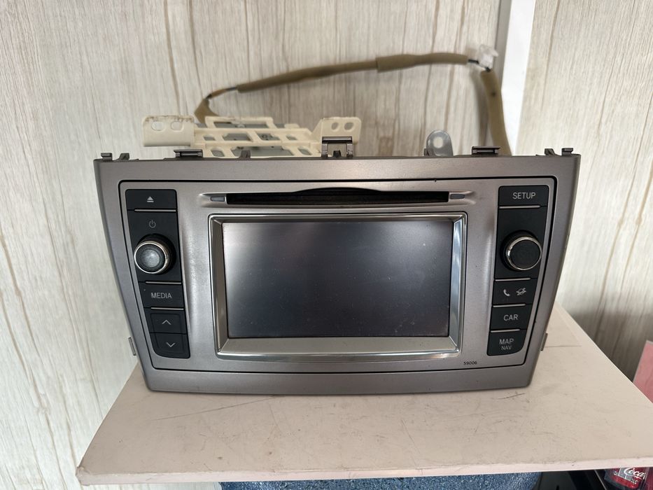 Навигация за Тойота Авенсис Т27