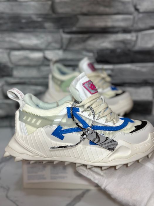 Adidasi Off-white Odsy 1000