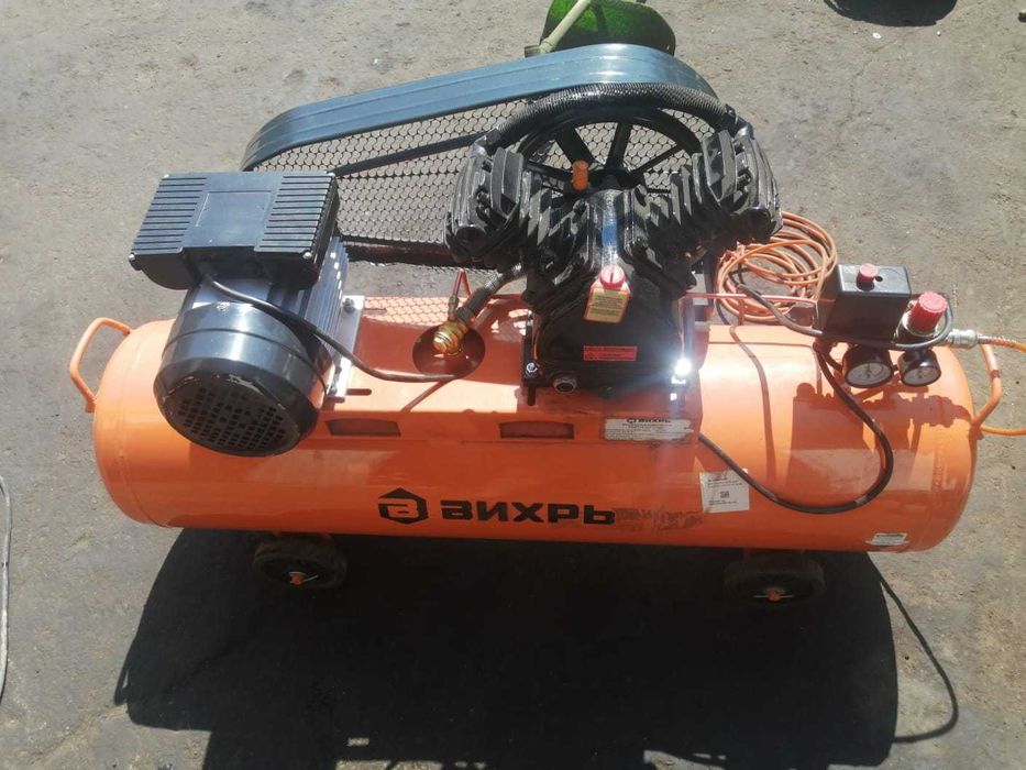 Компрессор масляный ВИХРЬ КМП-400/100P
