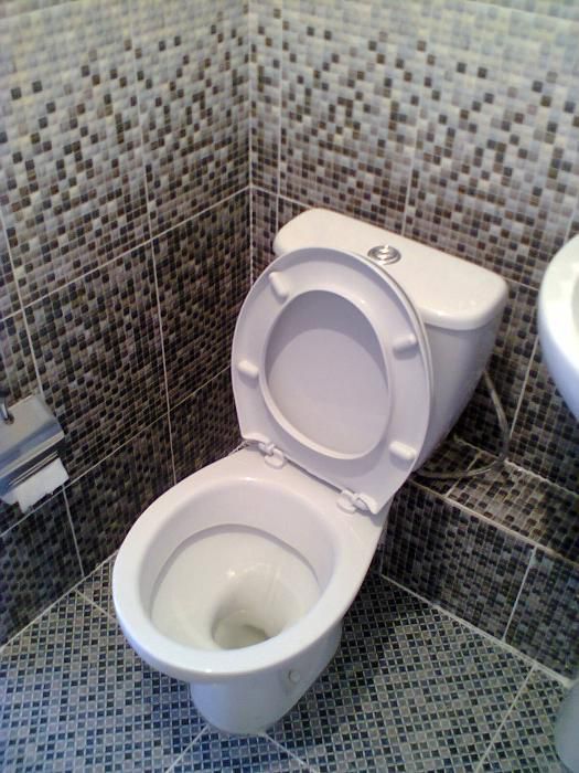 Кафельщик, укадка кафеля.