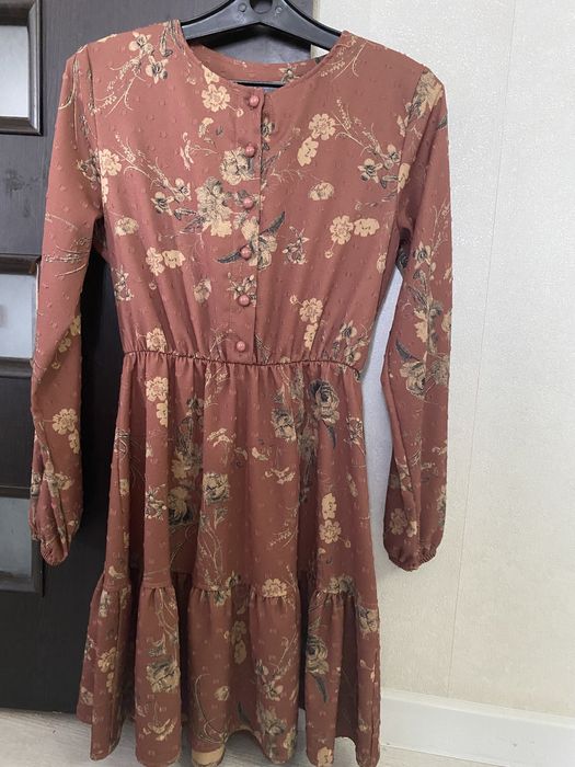 Продам  платье