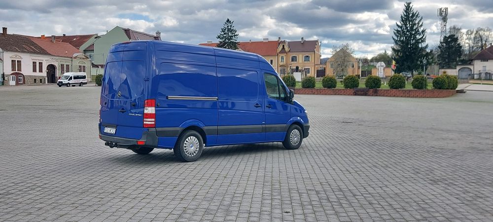 Mercedes sprinter 319cdi v6 ,iveco daily