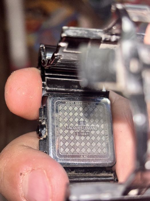 Часы Jacques Lemans