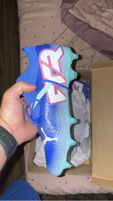 Vand ghete fotbal puma future 7 pro