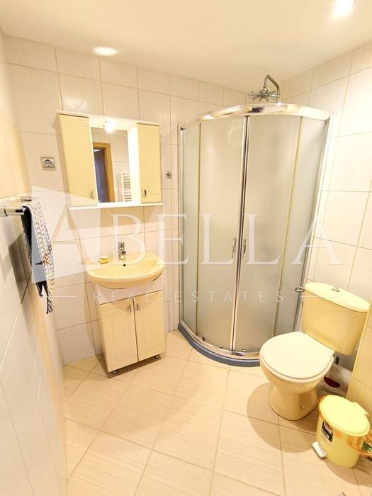 Дава се под наем Тристаен апартамент в София, Витоша - 100 кв.м за 561 € - Снимка #11