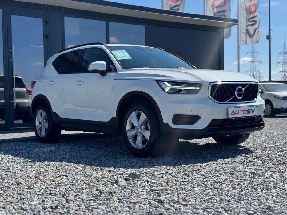 Volvo XC 40 1.5 T2 "Momentum Pro" / Ceasuri digitale / Posibilitate Finantare /