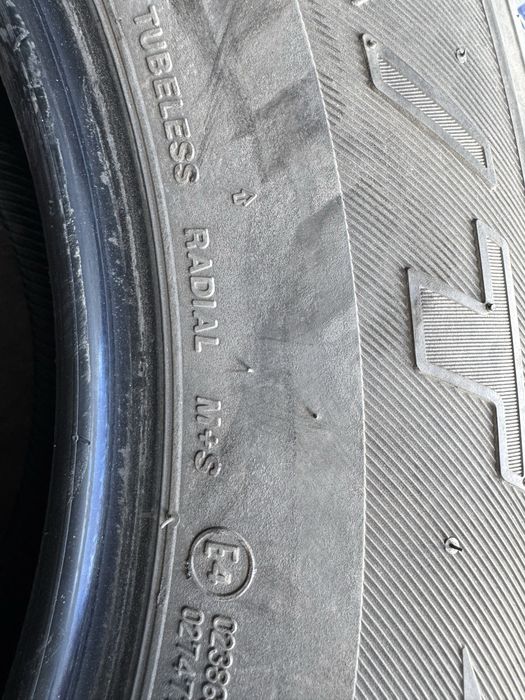 Продам шины R18 Bridgestone