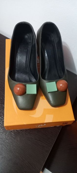 Туфли для женщинам