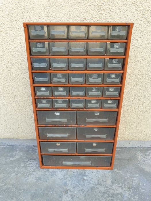 Dulap organizator metalic pentru piese mici, diverse
