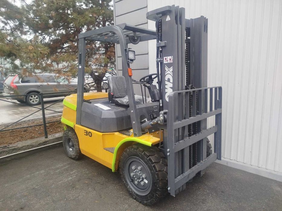 Вилочный погрузчик XCMG (Кара)