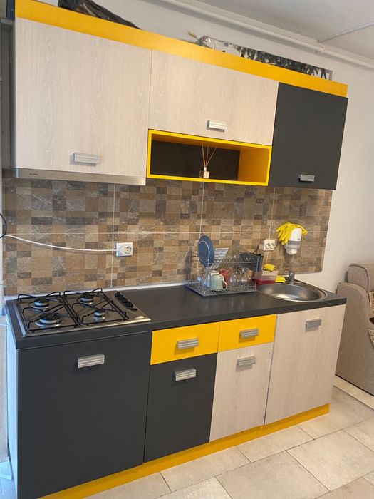 Închiriez Garsoniera Nicolae Labis Tractorul 43mp balcon