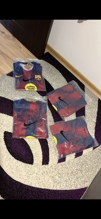 Vand tricouri barcelona raphinha sigilat