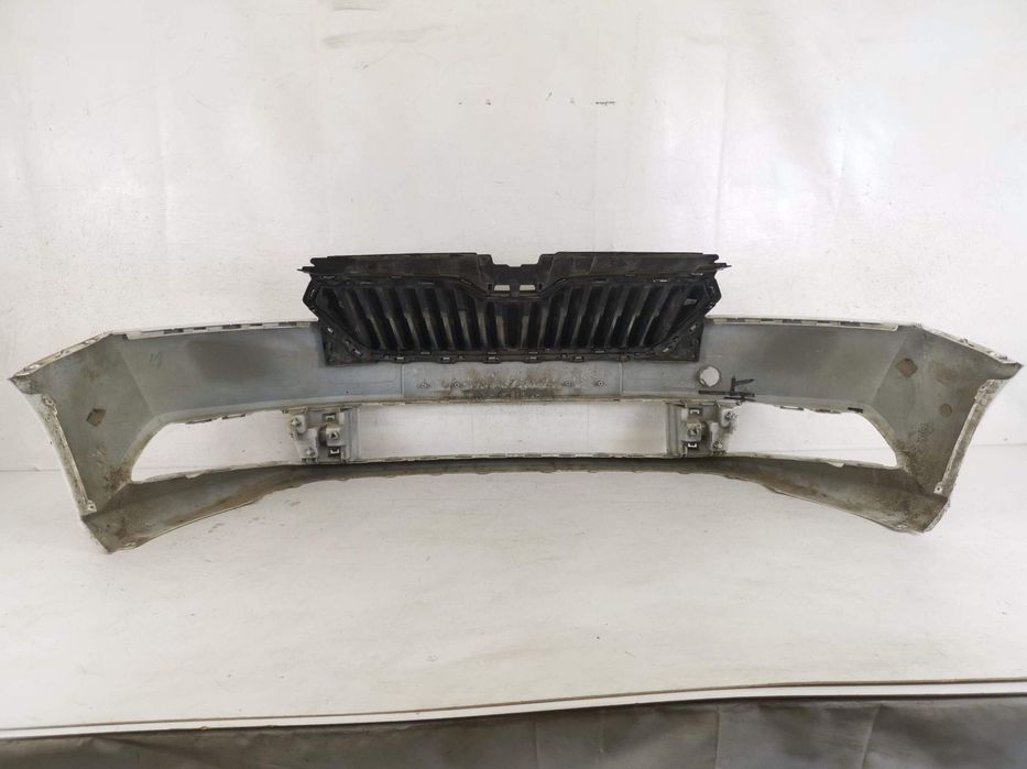 Bara Fata Cu Grila Radiator Skoda  Superb 3 2015 2016 2017 2018 2019 2