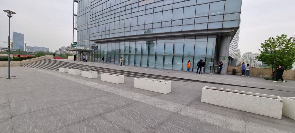 Вазон Палермо из камня