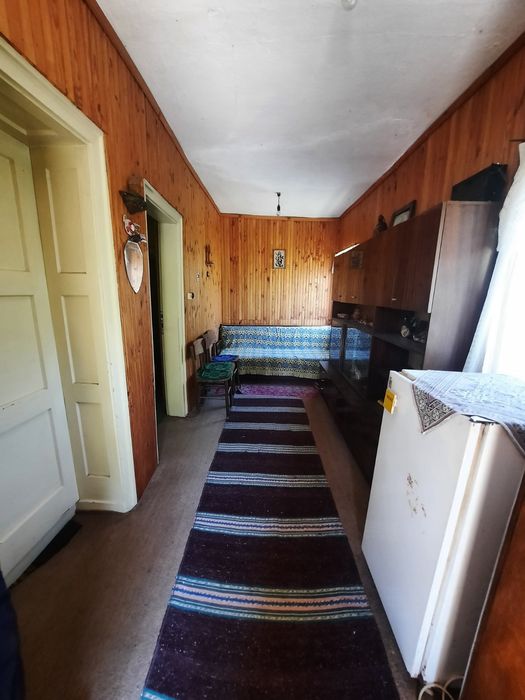 Продавам къща с имот