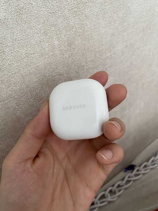 Наушники Samsung Galaxy Buds fe серый