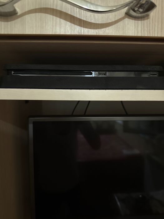 PlayStation 4 SLIM СРОЧНО