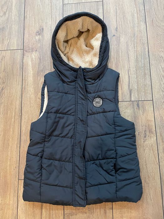 Дамски жилетки на BIK BOK, OBJECT и елеци на ONLY, RUE de FEMME