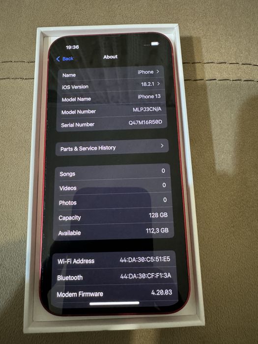 iPhone 13 Red 128gb - като нов