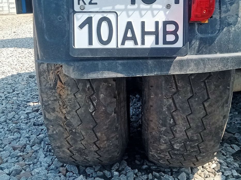 Продам полуприцеп китаец Howo