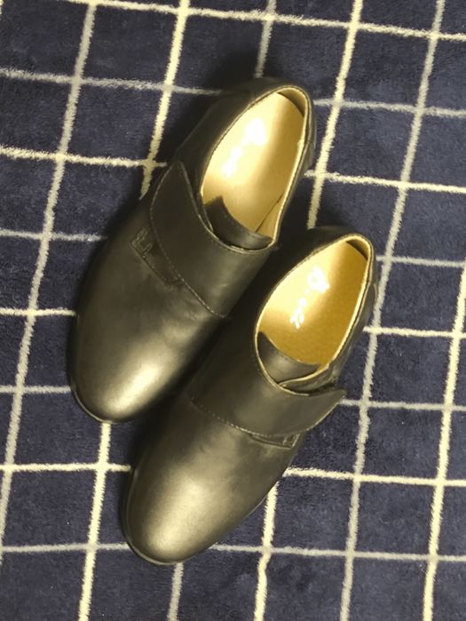 Детские кожанные туфли