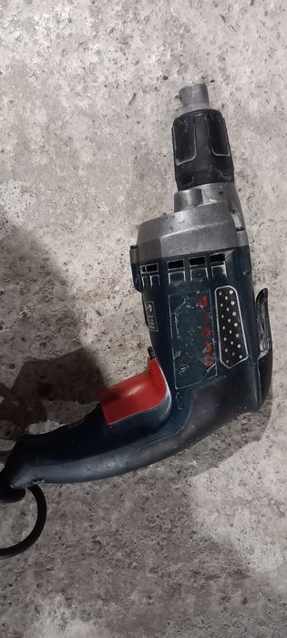 Винтоверт за гипсокартон Makita FS4300 и Bosch 6-25
