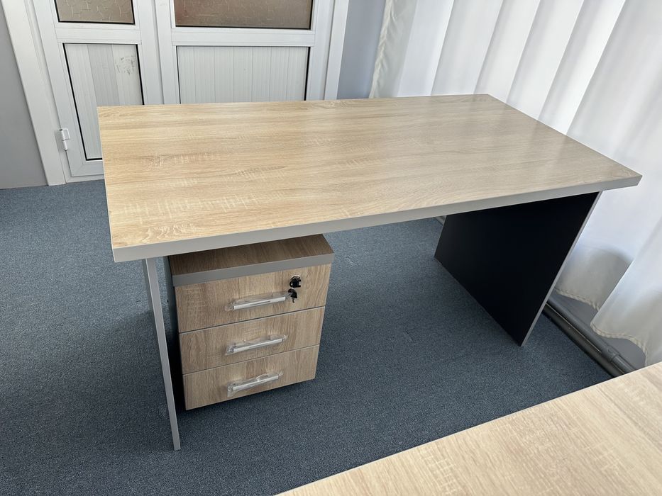 Письменный стол Simple