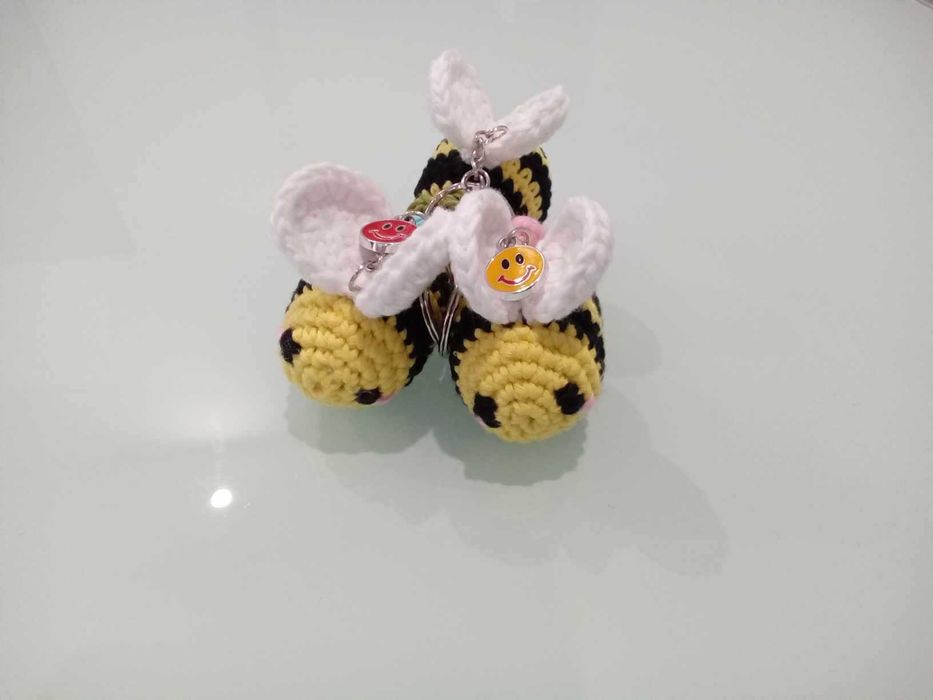 Ръчно изработени играчки и аксесоари