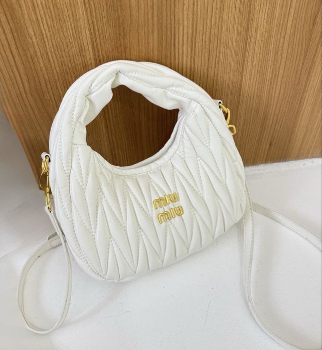 Дамска чанта Miu Miu