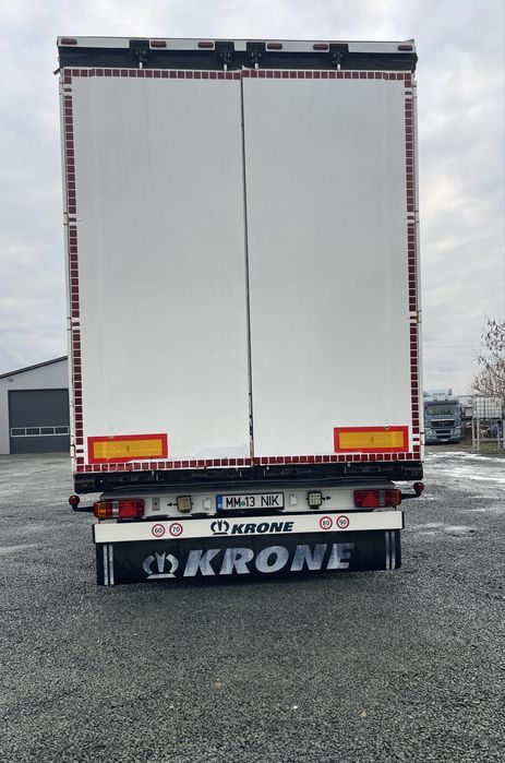 Semiremorca Krone mega