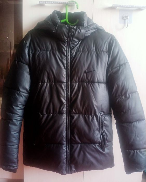 Зимняя куртка на подростка 13-14 лет