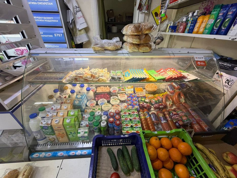 Продам холодильник витрина