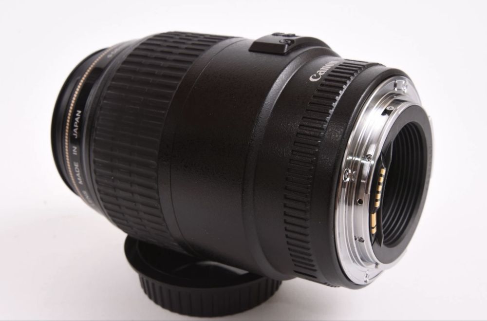 Макро Обектив Canon EF 100mm f/2.8 IS USM