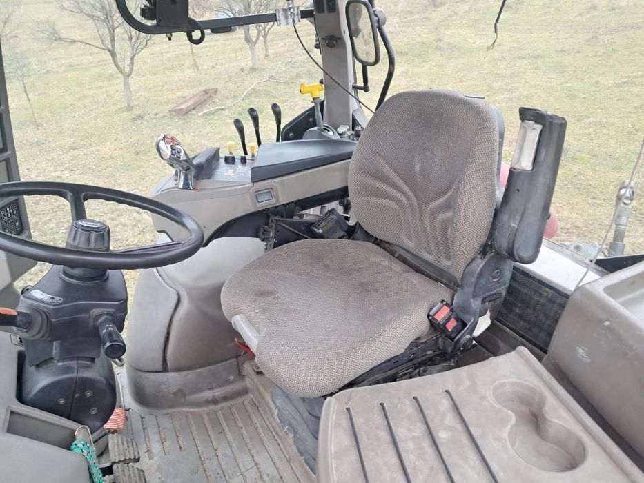 Tractor agricol CASE IH 
Model PUMA 185 Efficient Power