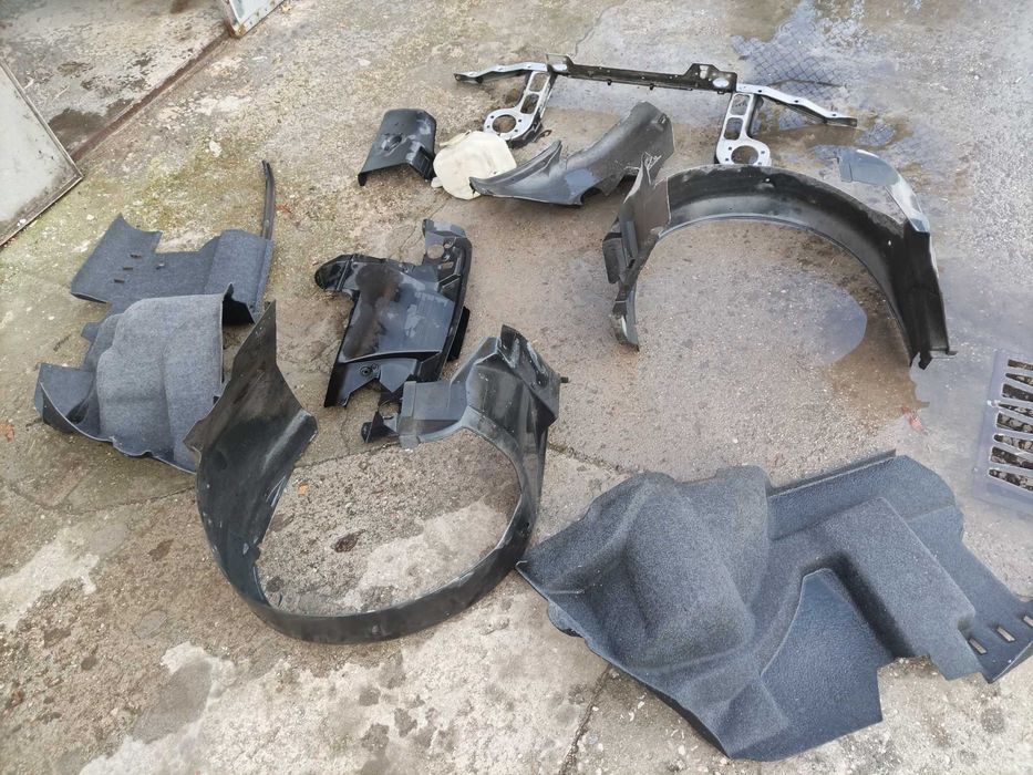 Едрогабаритни части за бмв е36 седан