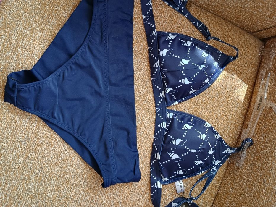 Дамски бански нов,