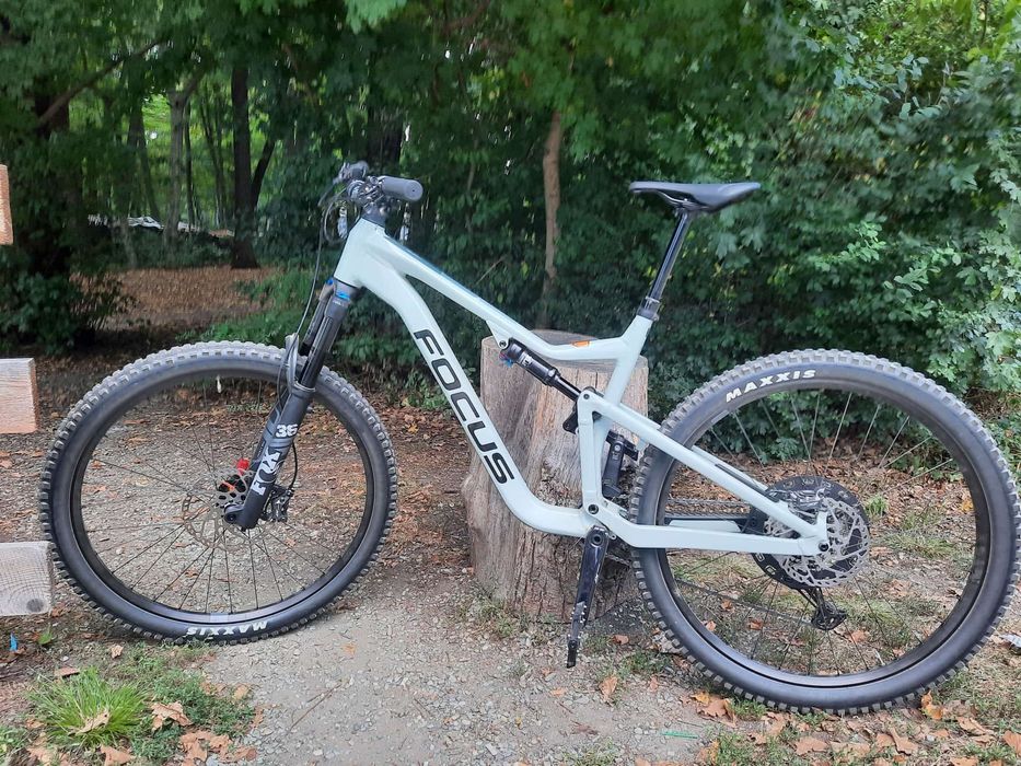 Bicicleta FOCUS JAM 6.9